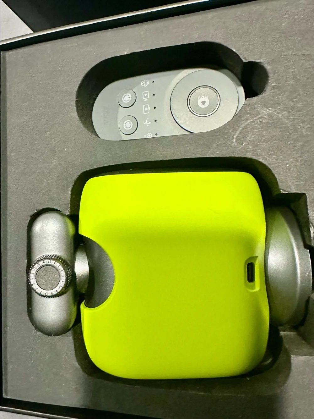 Chameleon AI Sports Cameraman - Green
